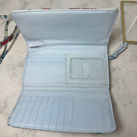 Vera Bradley RFID All In One Crossbody Wristlet Wallet Anchors Aweigh - Picture 3 of 12